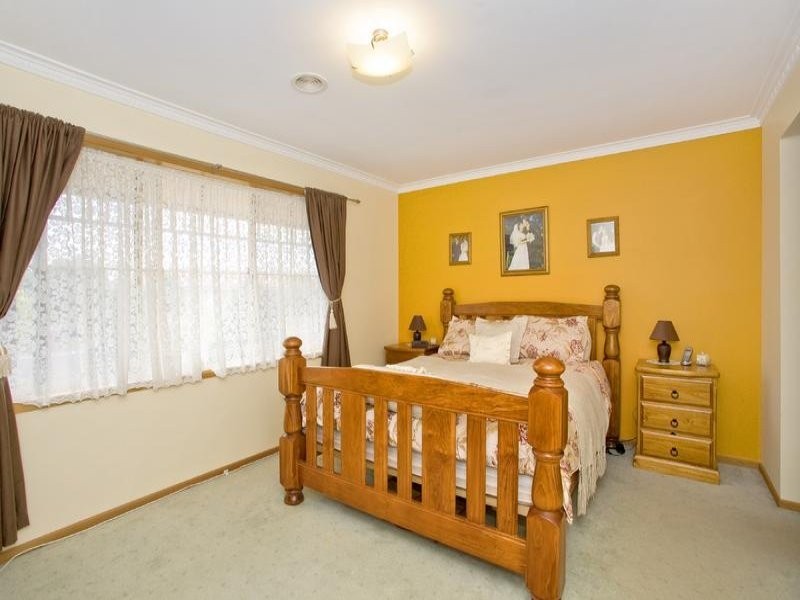 4 Racheal Close, Lara VIC 3212