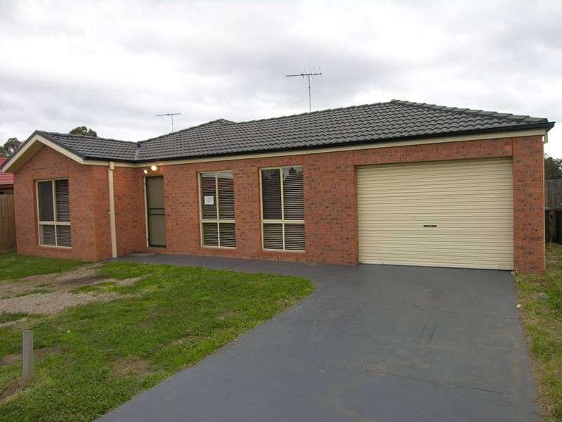 10 Hopgood Court, Lara VIC 3212