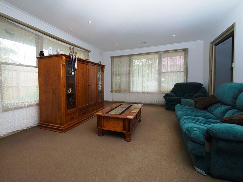 21 Ponds Drive, Lara VIC 3212