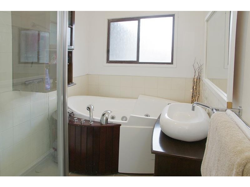 241 Princes Hwy, Corio VIC 3214