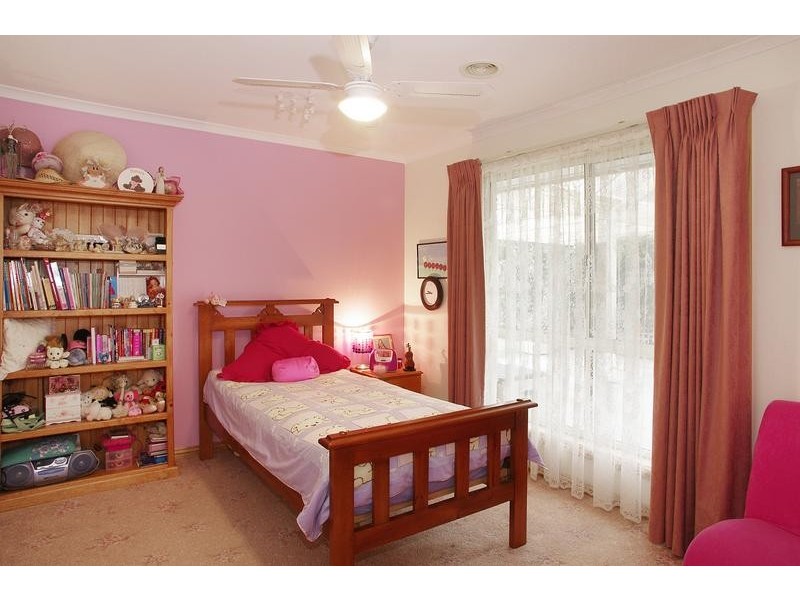 21 Sparrow Court, Lara VIC 3212