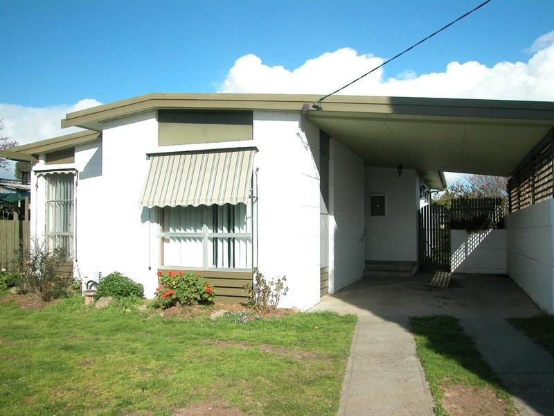 18 Gambier Grove, Corio VIC 3214