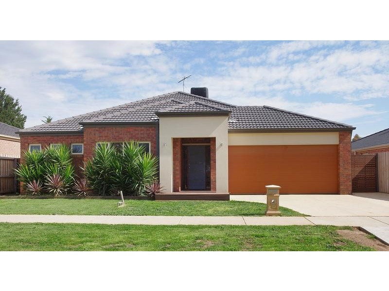 15 Bath Street, Lara VIC 3212