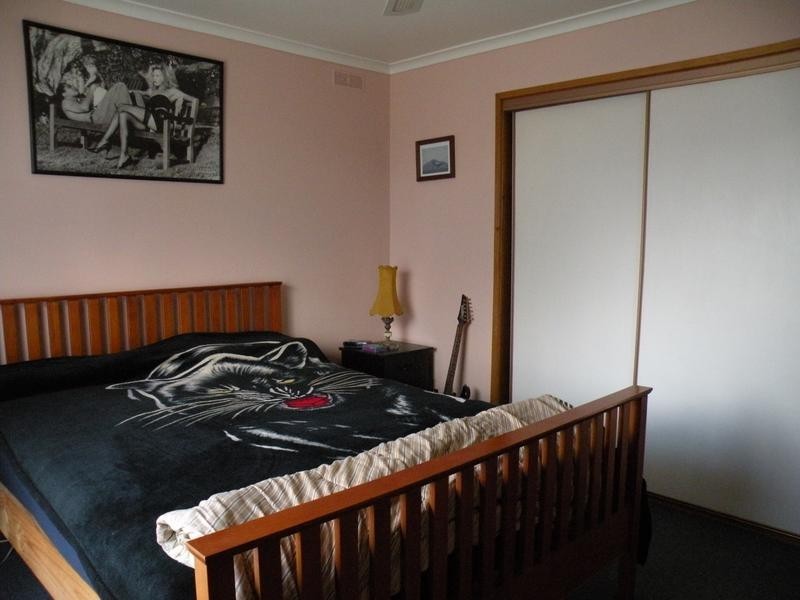 13 Fiona Avenue, Corio VIC 3214