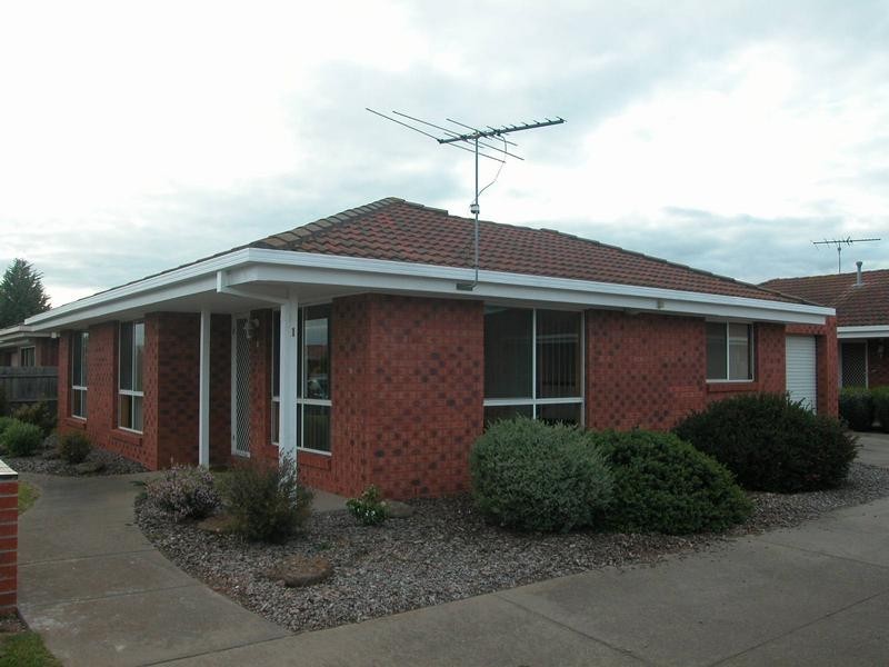 1/17 RICHARD DRIVE, Lara VIC 3212