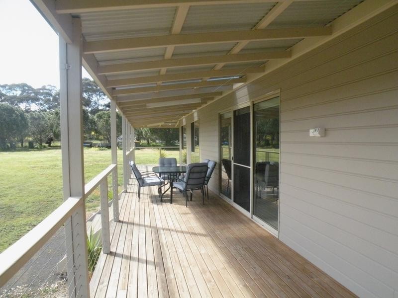 21 Loves Lane, Anakie VIC 3221