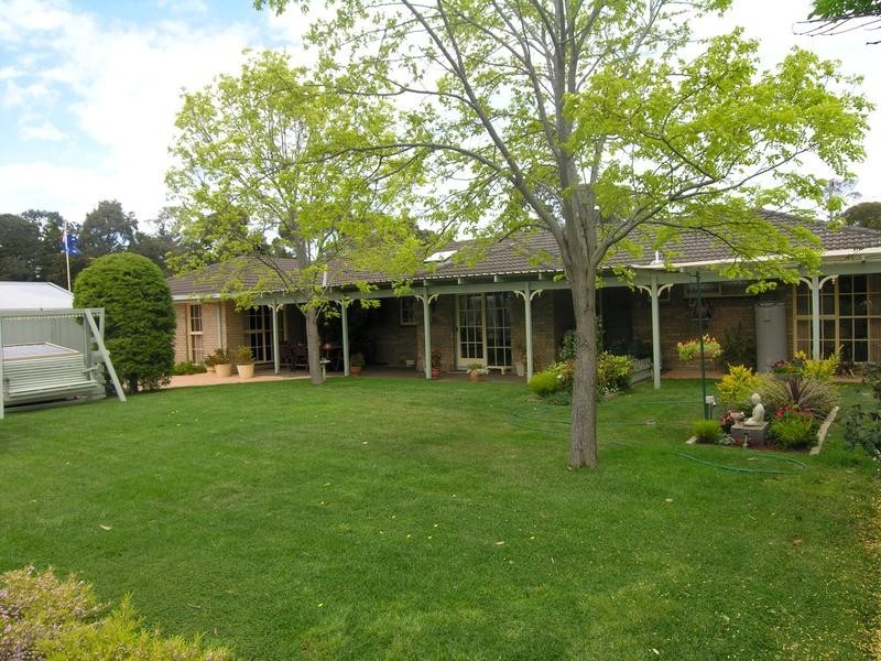 30 Glenoe Drive, Lara VIC 3212