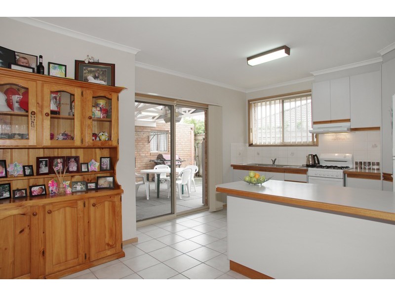 1/16 Kantara Crescent, Lara VIC 3212