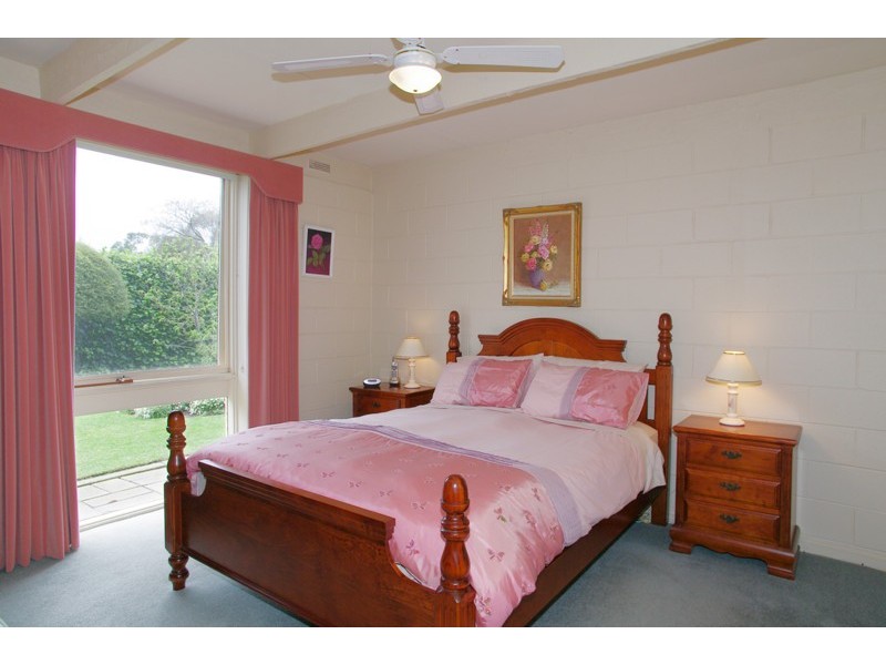 52 McClelland Ave, Lara VIC 3212