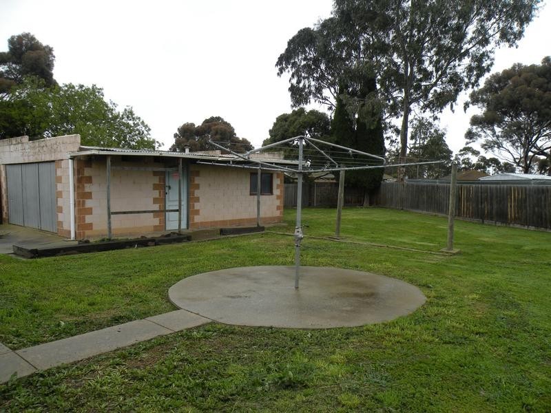 14 Goodwin Crt, Corio VIC 3214