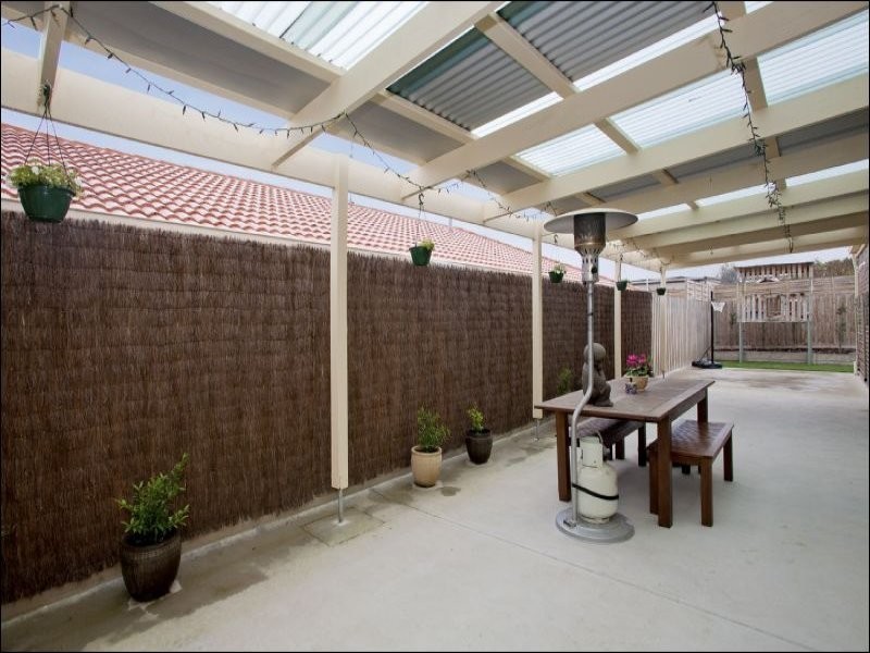 4 Hailar Lane, Lara VIC 3212