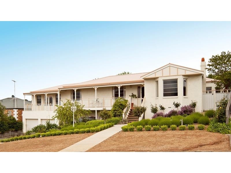 28 Sunderland Drive, Wandana Heights VIC 3216