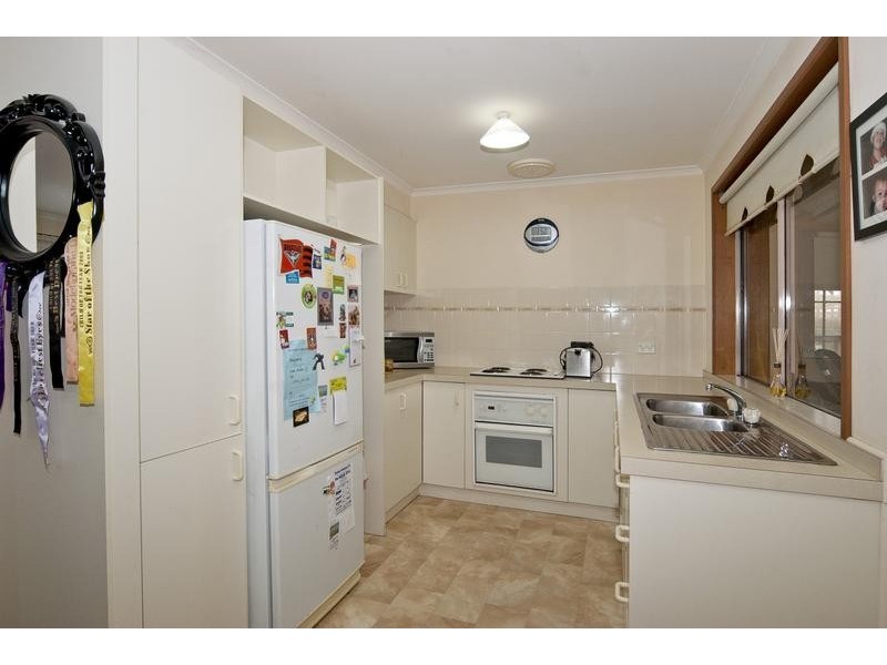 2 Boulder Court, Lara VIC 3212