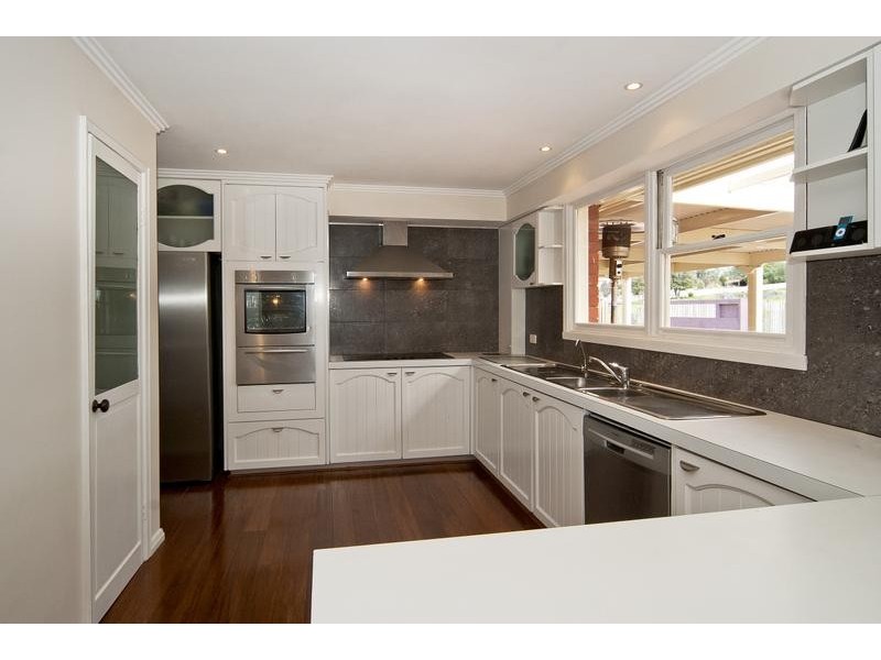 615 Bacchus Marsh Road, Lara VIC 3212