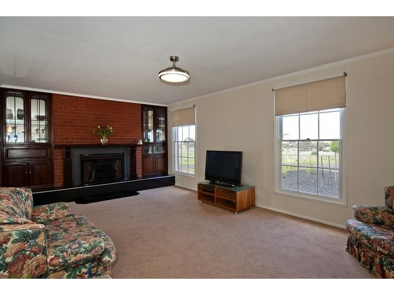 615 Bacchus Marsh Road, Lara VIC 3212