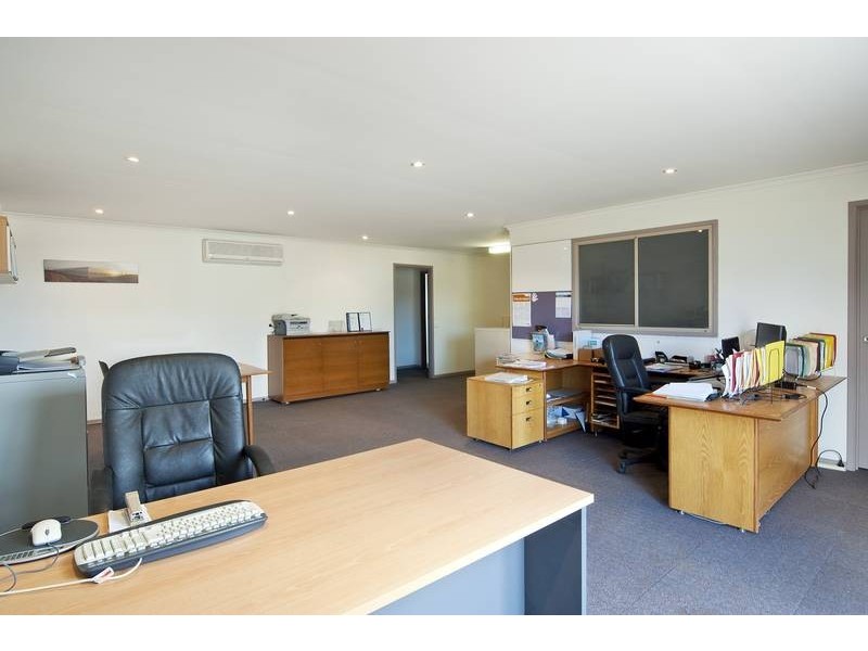 615 Bacchus Marsh Road, Lara VIC 3212