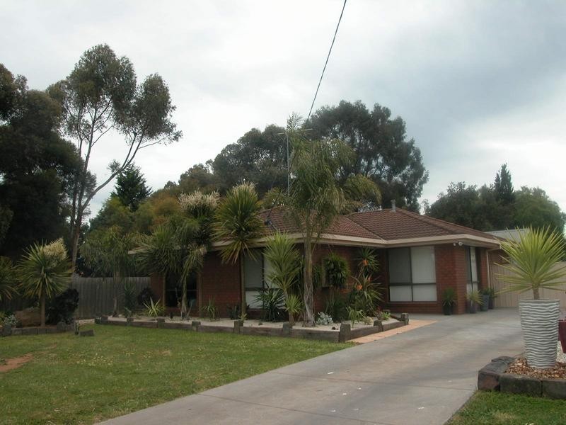 111 Patullos Road, Lara VIC 3212