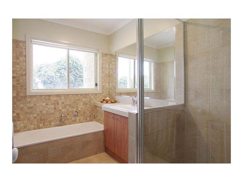 245 Elcho Road, Lara VIC 3212