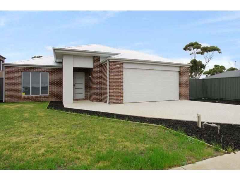 Lot 197 Grand Lakes Way, Lara VIC 3212