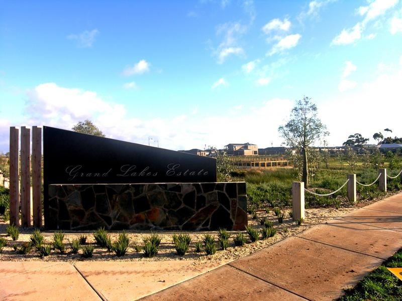 Lot 197 Grand Lakes Way, Lara VIC 3212