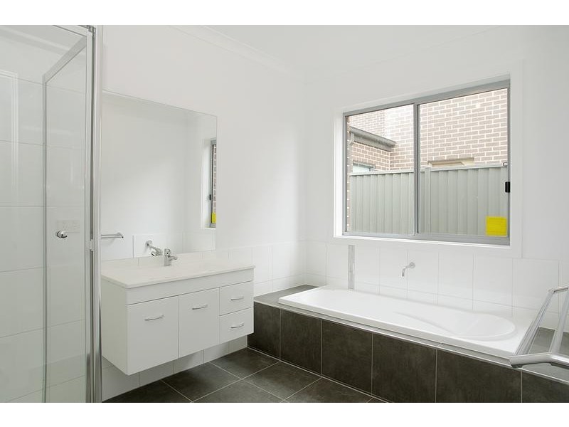 Lot 197 Grand Lakes Way, Lara VIC 3212