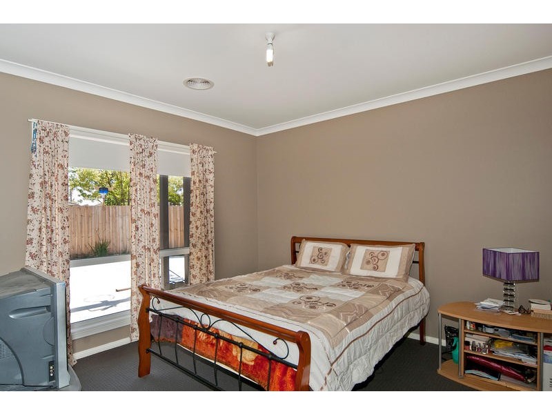 5B Corvi Court, Lara VIC 3212