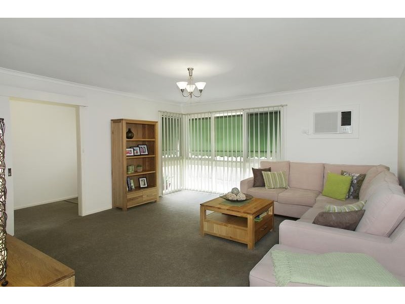 99 Braund Avenue, Bell Post Hill VIC 3215