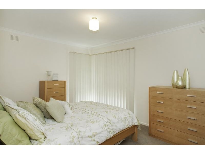 99 Braund Avenue, Bell Post Hill VIC 3215