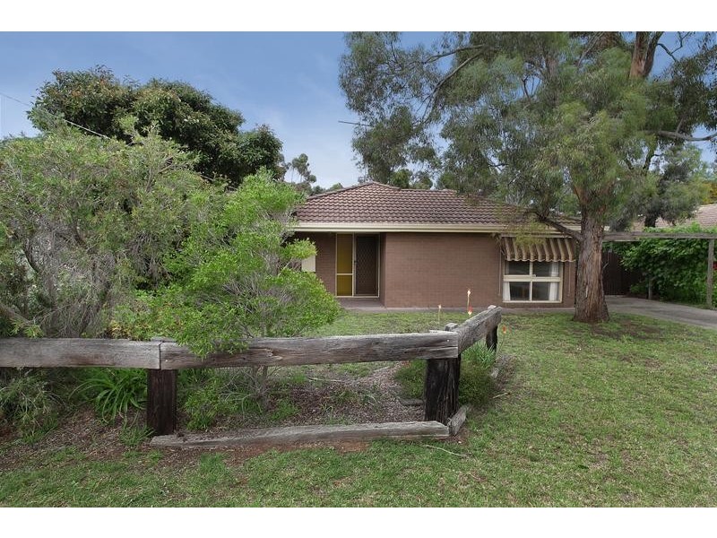 8 Kyema Drive, Lara VIC 3212