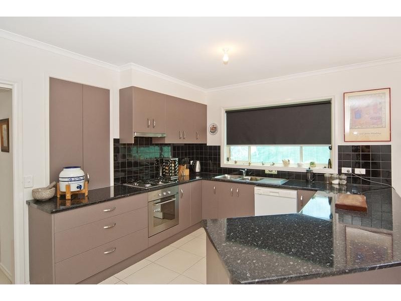 3 Kahrmann Court, Lara VIC 3212