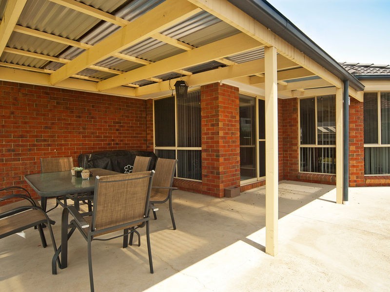 9 Beretta Court, Corio VIC 3214