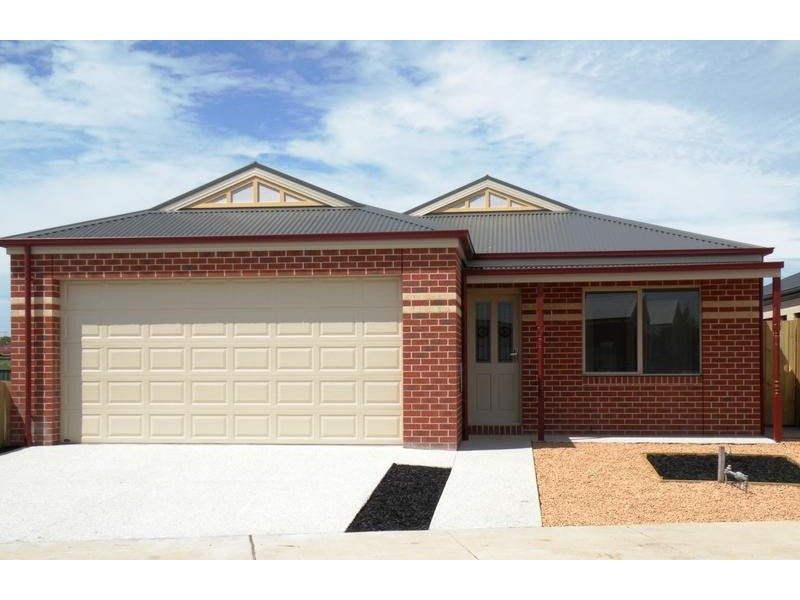 7 Merger Court, Lara VIC 3212