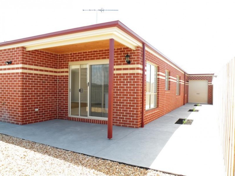 7 Merger Court, Lara VIC 3212