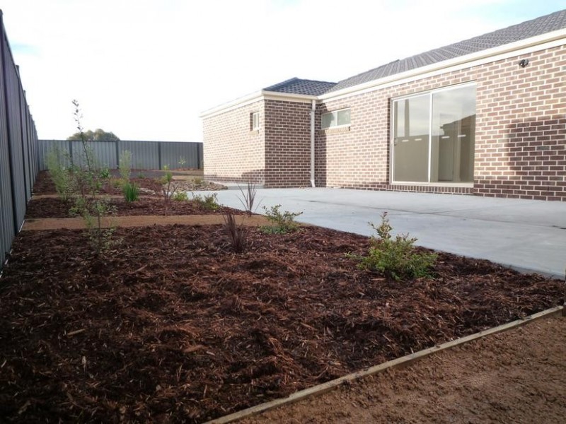 71 Benetti Drive, Lara VIC 3212