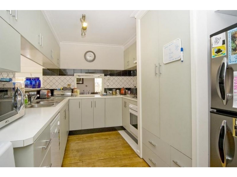 25 Flinders Avenue, Lara VIC 3212