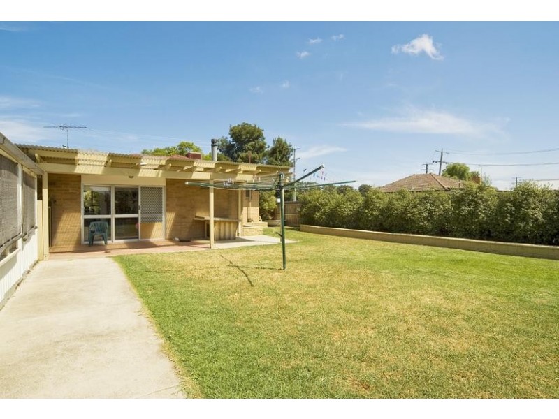 25 Flinders Avenue, Lara VIC 3212