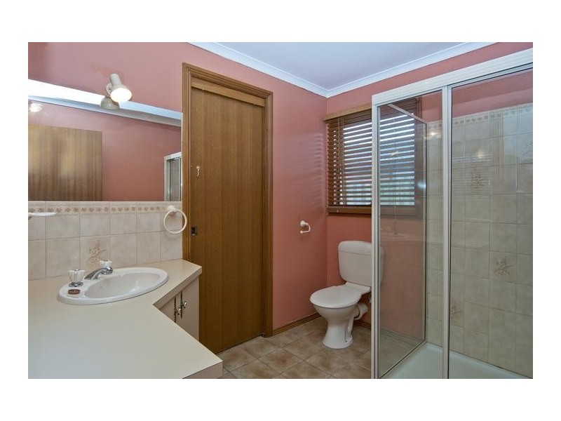 1 Denise Court, Lara VIC 3212