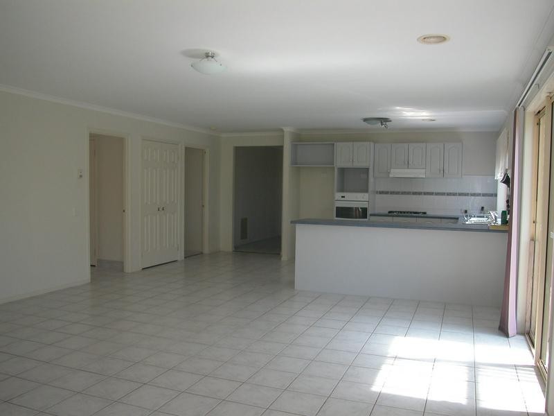 13 Ingrid Court, Lara VIC 3212