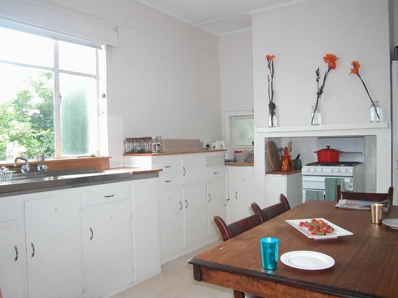 24 Brayshay Road, Newcomb VIC 3219