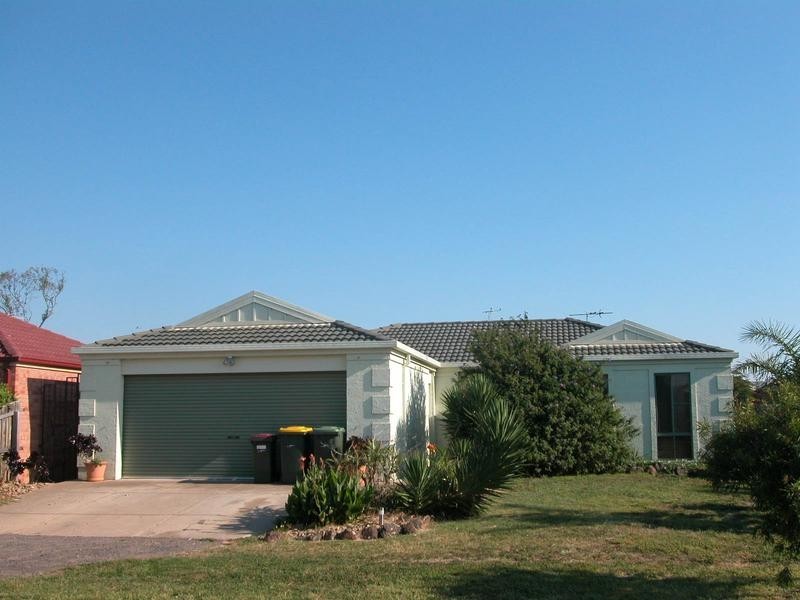 15 Young Street, Lara VIC 3212