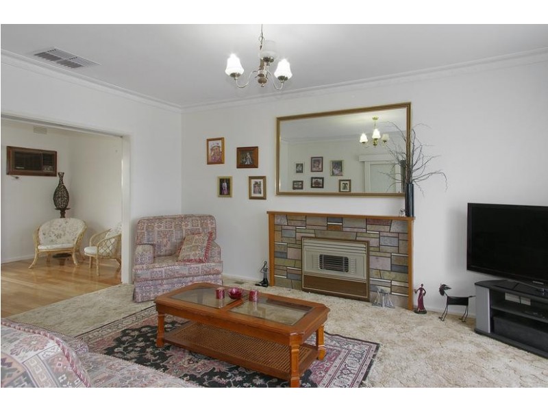 39 Station Lake Road, Lara VIC 3212