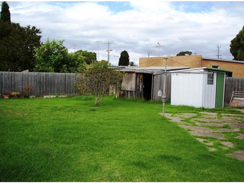 2 Hendy Street, Corio VIC 3214