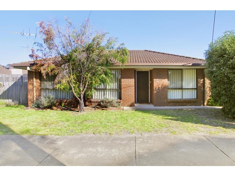 1/28 McClelland Avenue, Lara VIC 3212