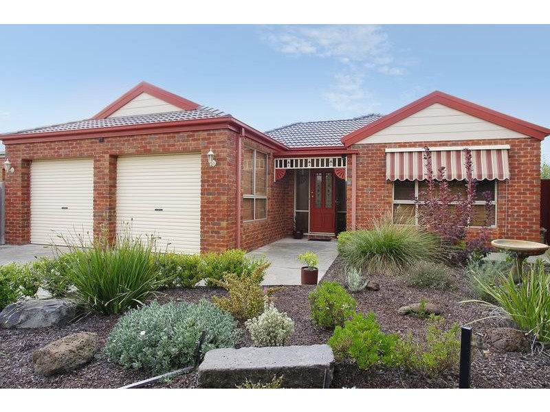 6 Bracknell Court, Lara VIC 3212