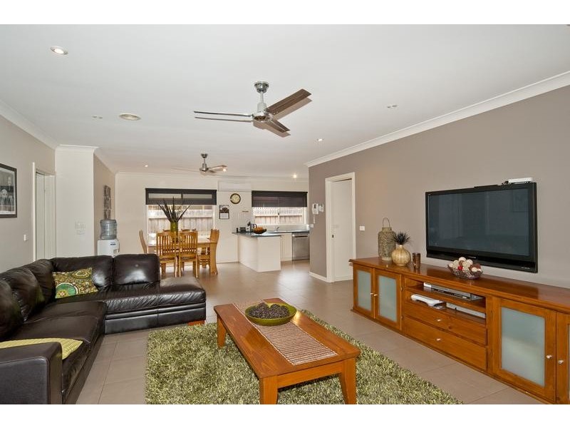 10 Magnolia Court, Lara VIC 3212
