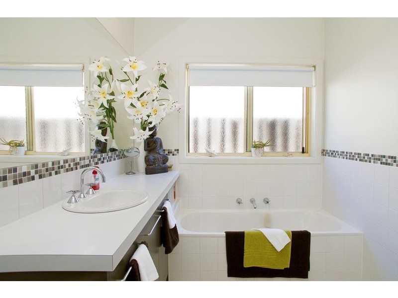 24 Francis Court, Lara VIC 3212