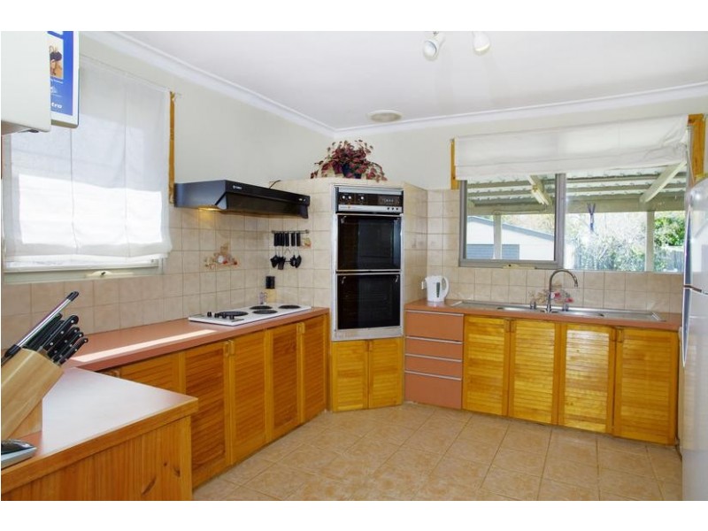 71 Forest Road South, Lara VIC 3212