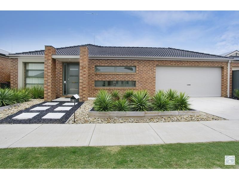 6 Grebe Court, Lara VIC 3212