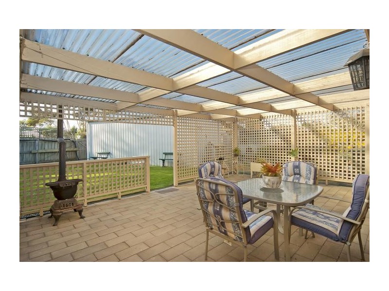 6 Telford Court, Lara VIC 3212