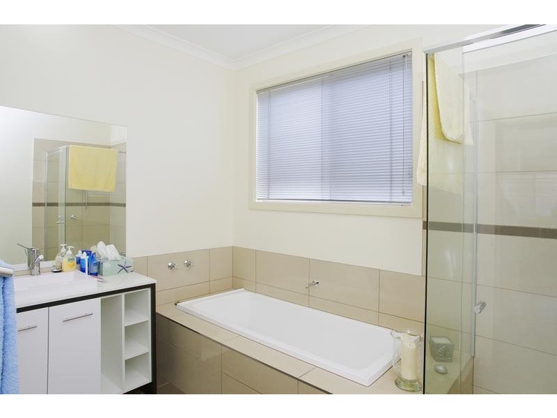 5 Hailar Lane, Lara VIC 3212